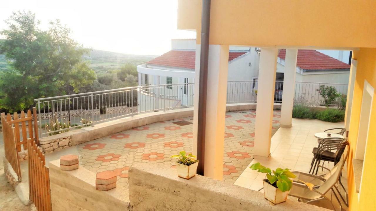 Apartman Колан Екстер'єр фото